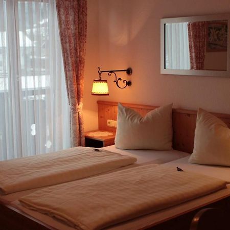 Haus Florian 호텔 그라이나우 외부 사진